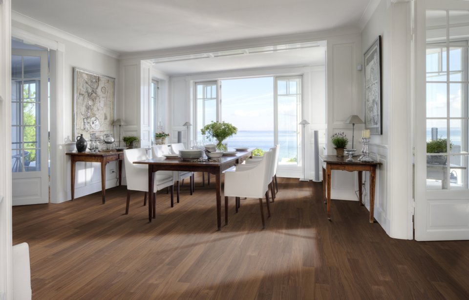 kahrs-linnea-walnut-cocoa