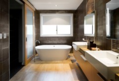 chicago-wood-flooring-bathroom